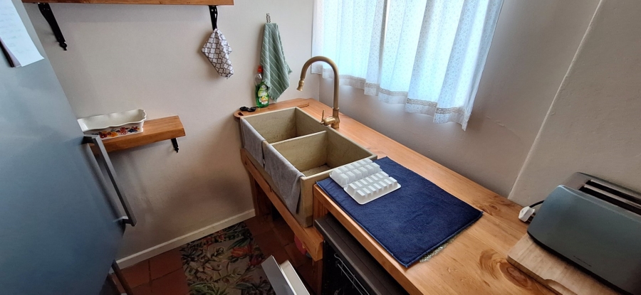 3 Bedroom Property for Sale in Albertinia Western Cape